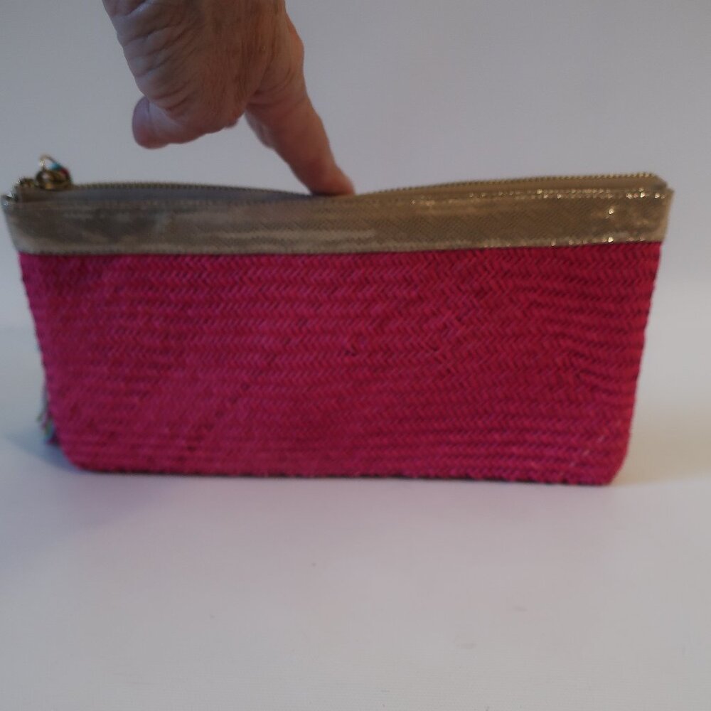 NWT Womens Teiruma Handcraft Pink Gold Woven Zip Carmen Clutch Bag * - Picture 2 of 10